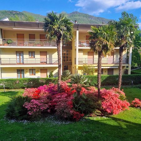 Residenza Lago Sereno Porto Ceresio Buitenkant foto