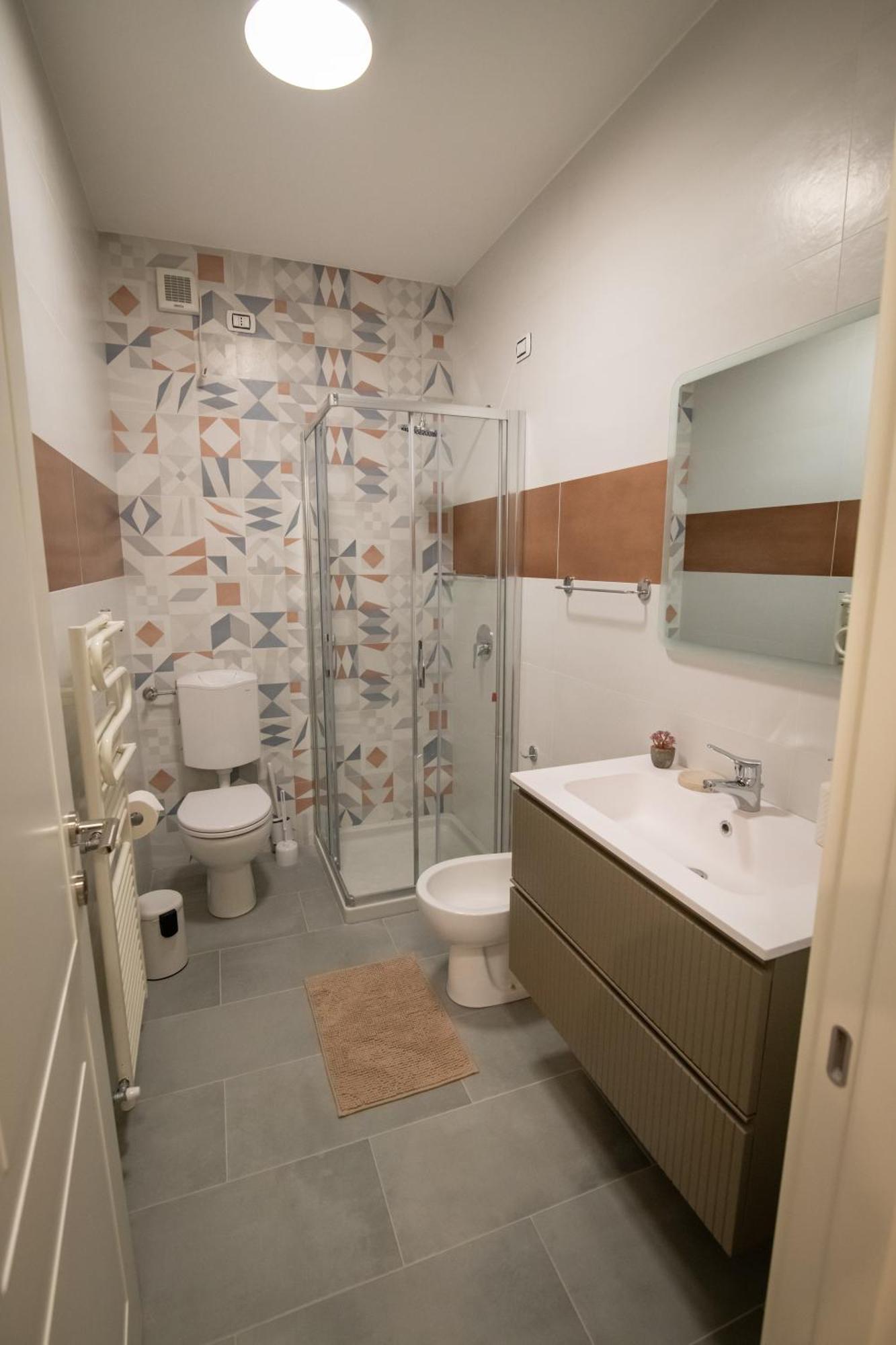 Residenza Lago Sereno Porto Ceresio Buitenkant foto
